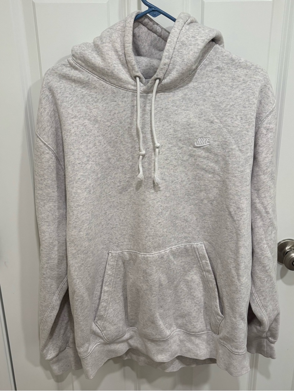 Nike Club Logo Light Grey Heather Pullover Sweatshirt Hoodie Mens U.S. XL
